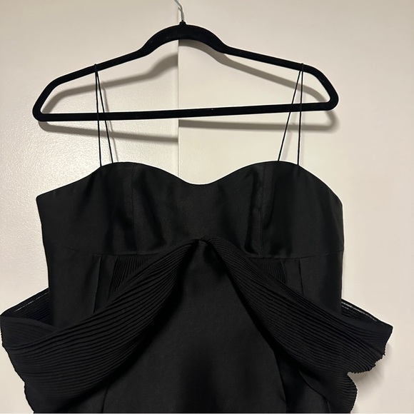 CHATS BY C.DAM Off-shoulder Black Dress in Satin Size L 10 - Picture 8 of 11